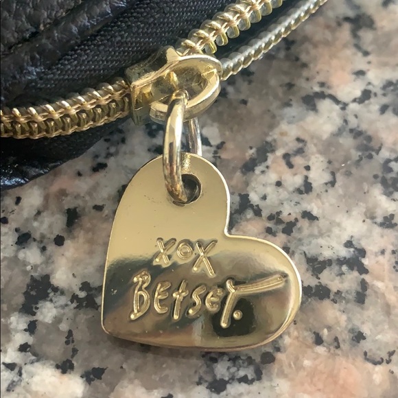 Betsey Johnson wallet/clutch/purse used - Picture 6 of 6